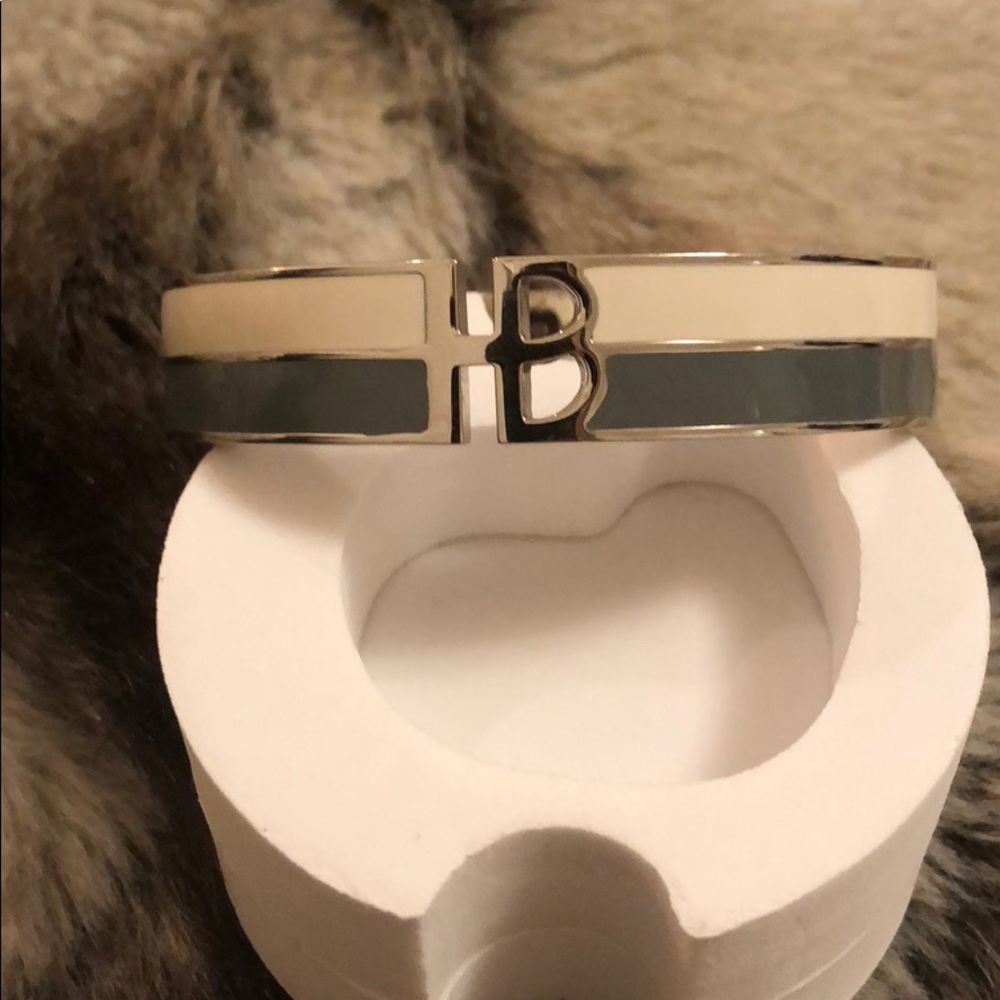 Henri Bendel Bangle